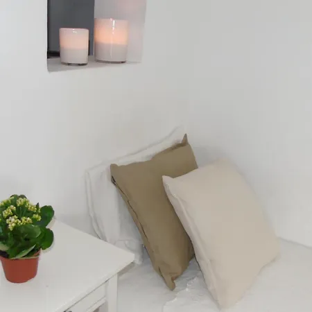 Cosy. 3 Guests Lissabon